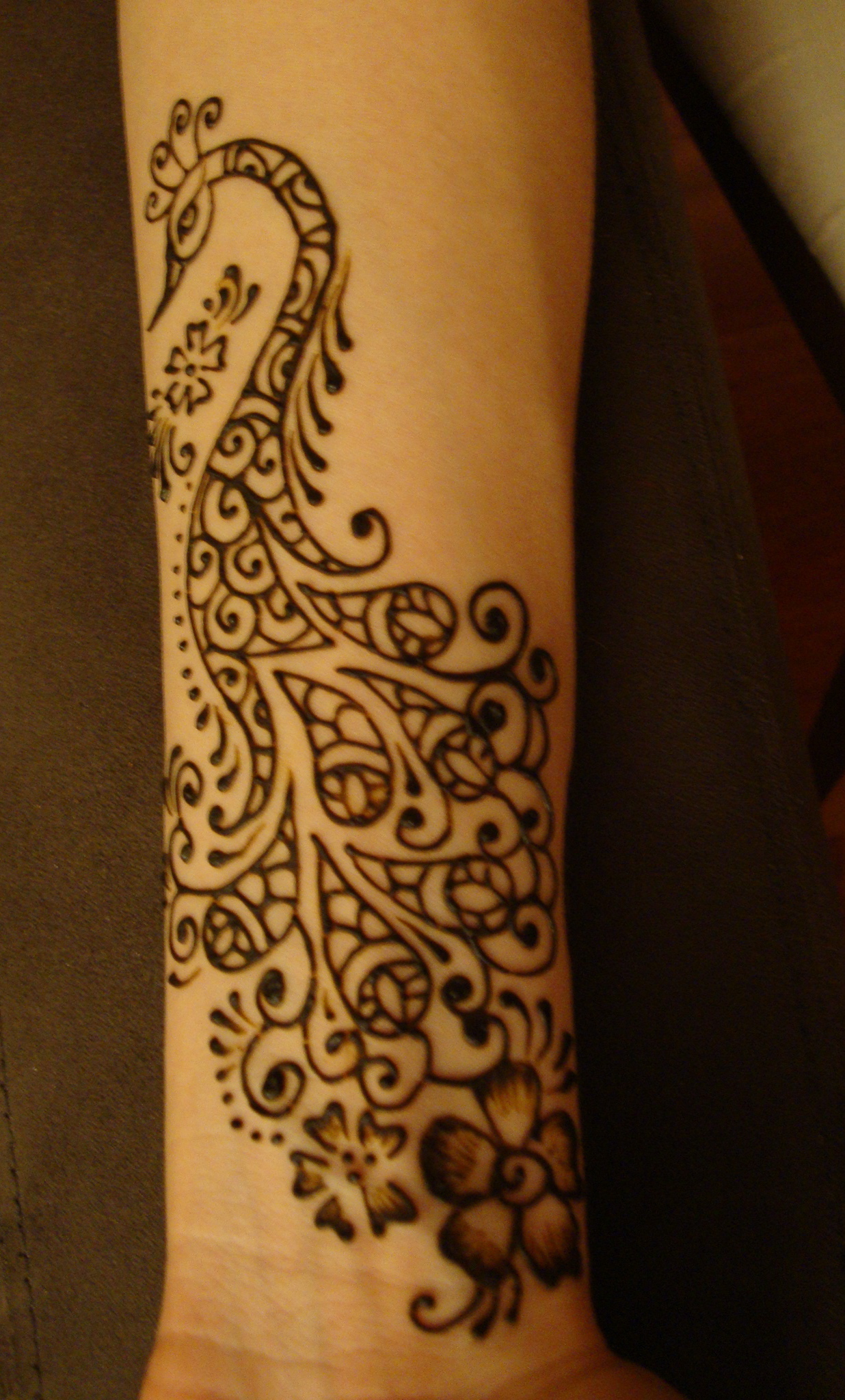 Henna Tattoos Chicago Area Face Painting, Henna, Airbrush Tattoos, Body Painting Chicago Area