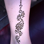 Simple Paisley Henna Design Simple Paisley Henna Design