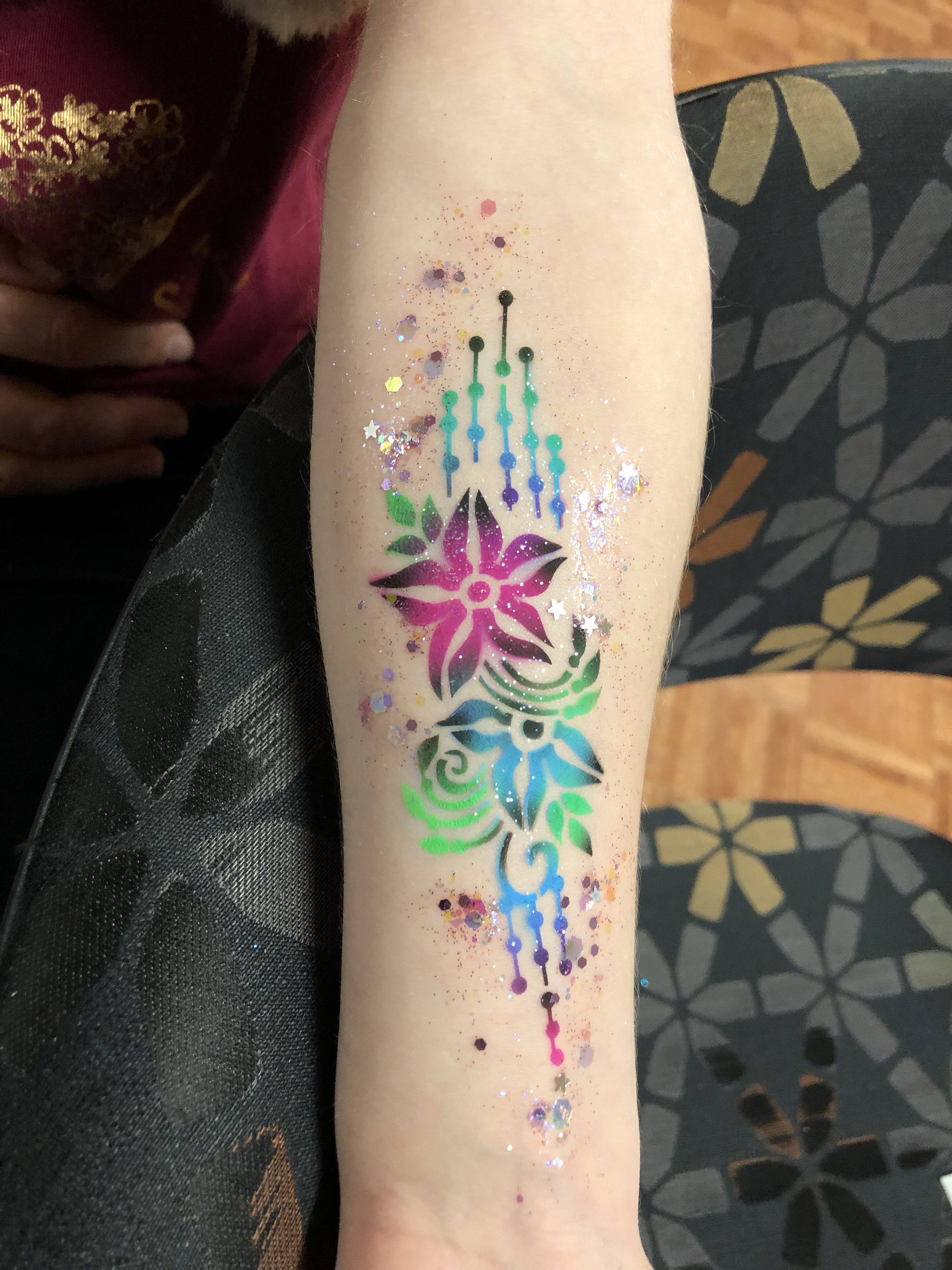 Airbrush Henna Washington DC and Virginia Face Painting Body Painting